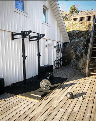 Hemmagym från Oak