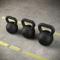 Ett färdigt paket med kettlebells i flera storlekar
